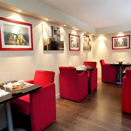 Adagio Access Tour Eiffel St Charles Aparthotel