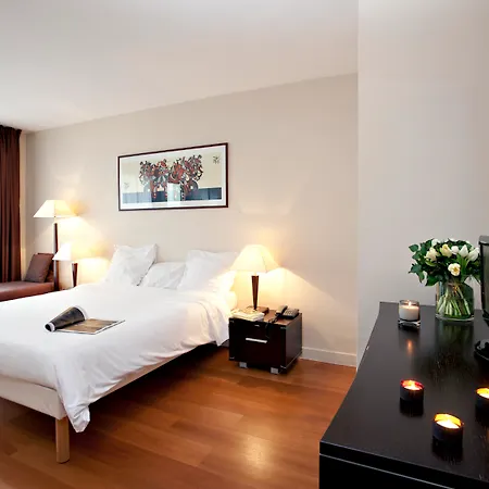 Adagio Access Tour Eiffel St Charles Apart-hotel