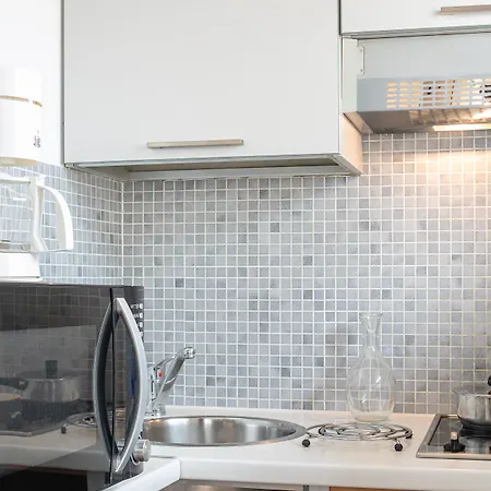 Adagio Access Tour Eiffel St Charles Apartmanhotel
