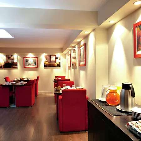 מלון דירות Adagio Access Tour Eiffel St Charles 3*