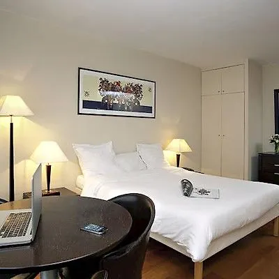 Lejlighedshotel Adagio Access Tour Eiffel St Charles Paris